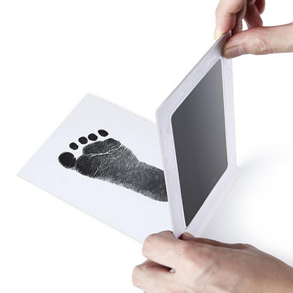 babyprint-kit-d-empreintes-pour-bebe-noir
